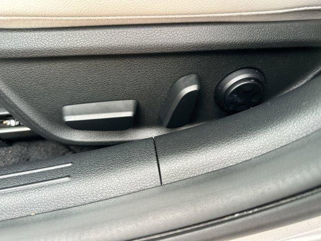 2024 Genesis G70 2.5T RWD