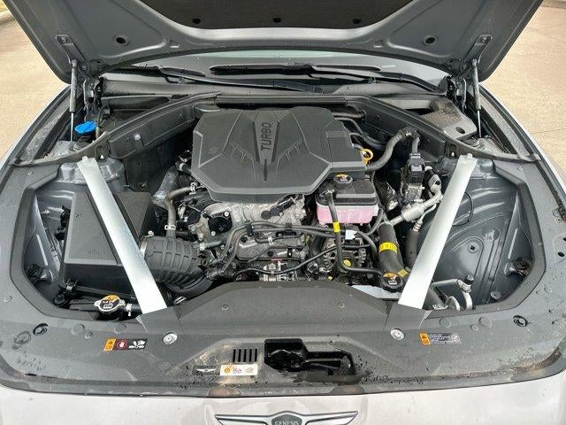 2024 Genesis G70 2.5T RWD