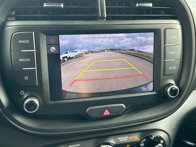 2024 Kia Soul LX IVT