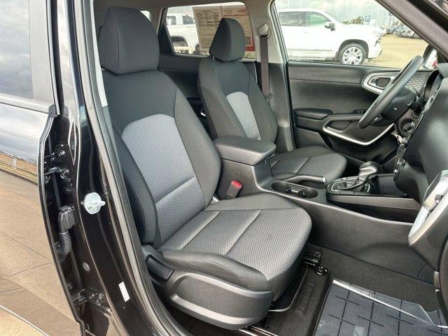2024 Kia Soul LX IVT