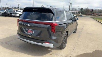 2025 Kia Carnival LXS FWD