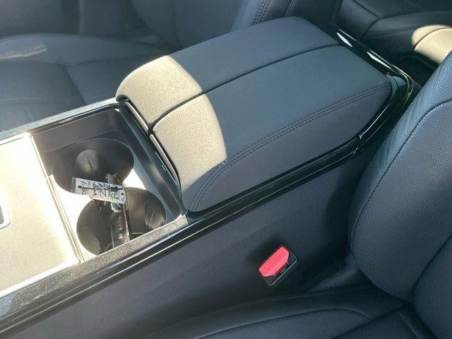 2025 Land Rover Range Rover Velar P250 Dynamic SE