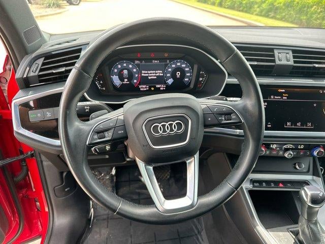 2023 Audi Q3 S line Premium 45 TFSI quattro