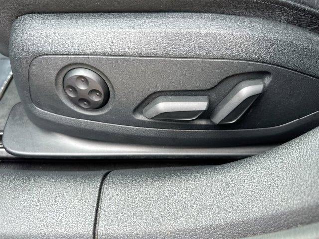 2024 Audi A4 Sedan S line Premium Plus 45 TFSI quattro