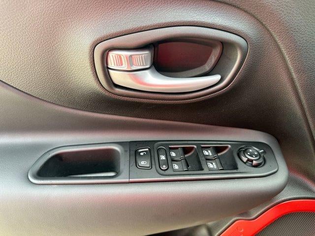 2023 Jeep Renegade Trailhawk 4x4