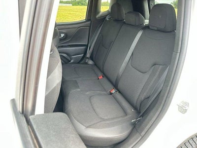 2022 Jeep Renegade Altitude 4x4