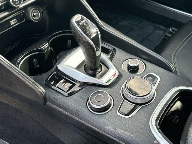 2022 Alfa Romeo Giulia AWD
