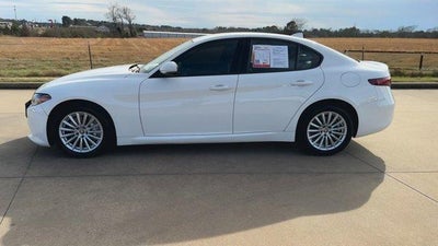 2022 Alfa Romeo Giulia AWD