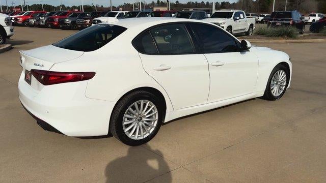 2022 Alfa Romeo Giulia AWD